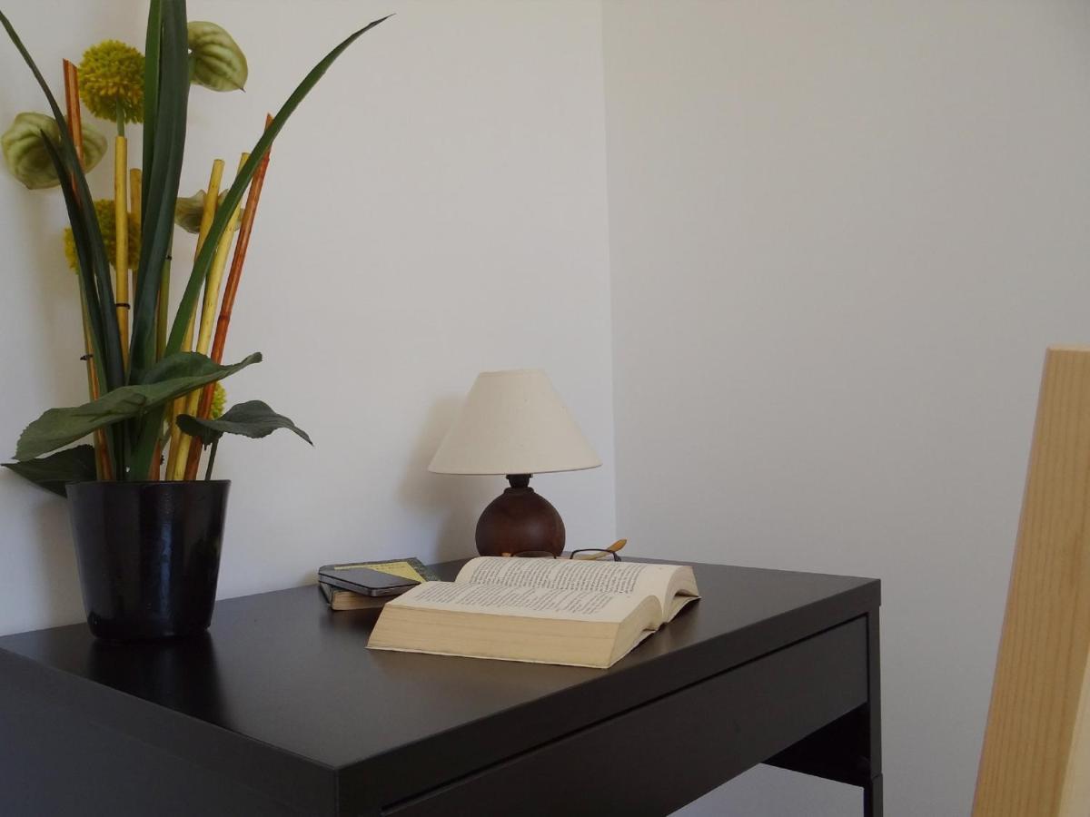 Hostal Balkonis Барселона Екстериор снимка
