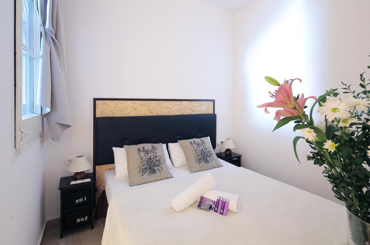 Hostal Balkonis Барселона Екстериор снимка