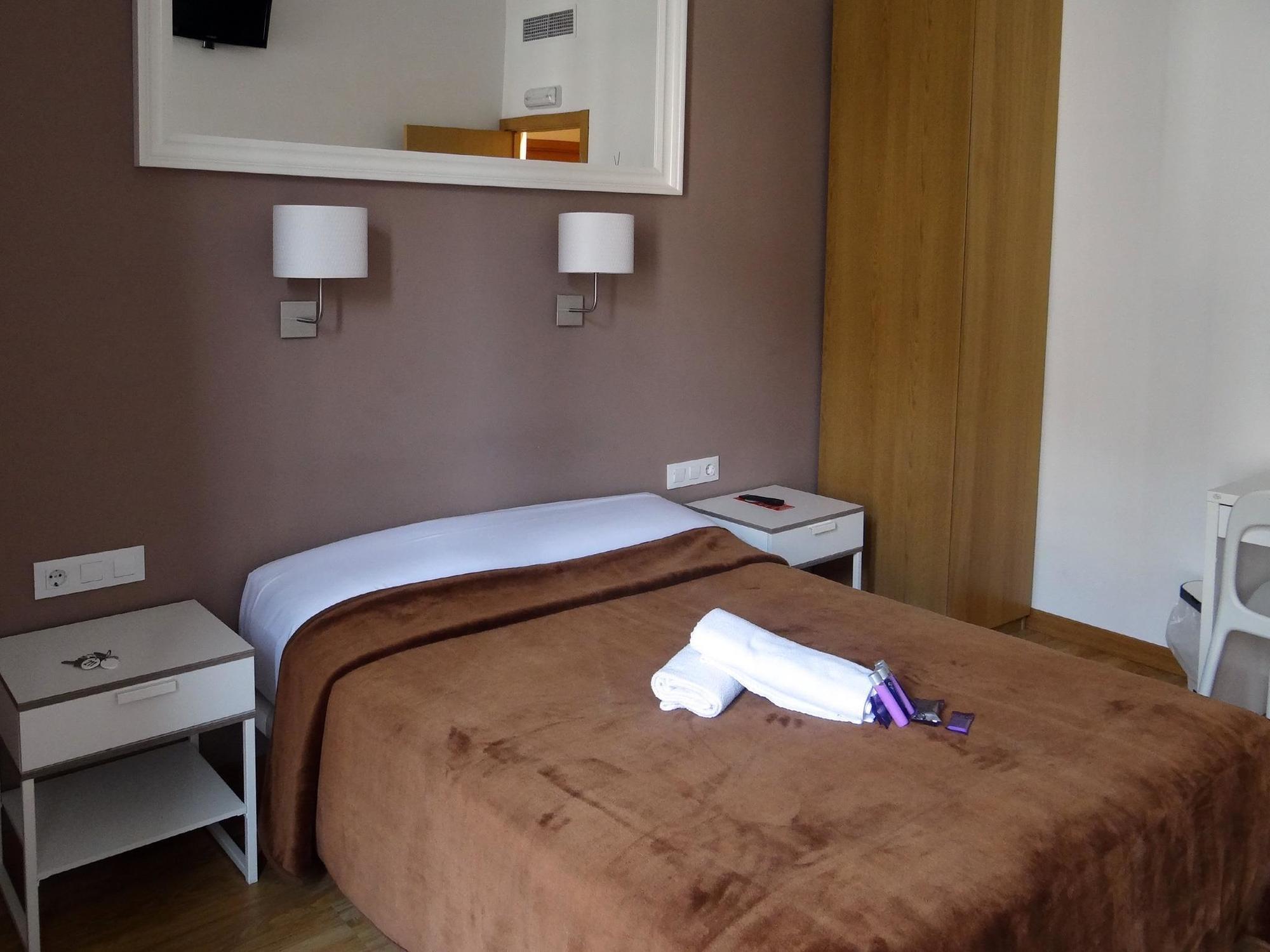 Hostal Balkonis Барселона Екстериор снимка