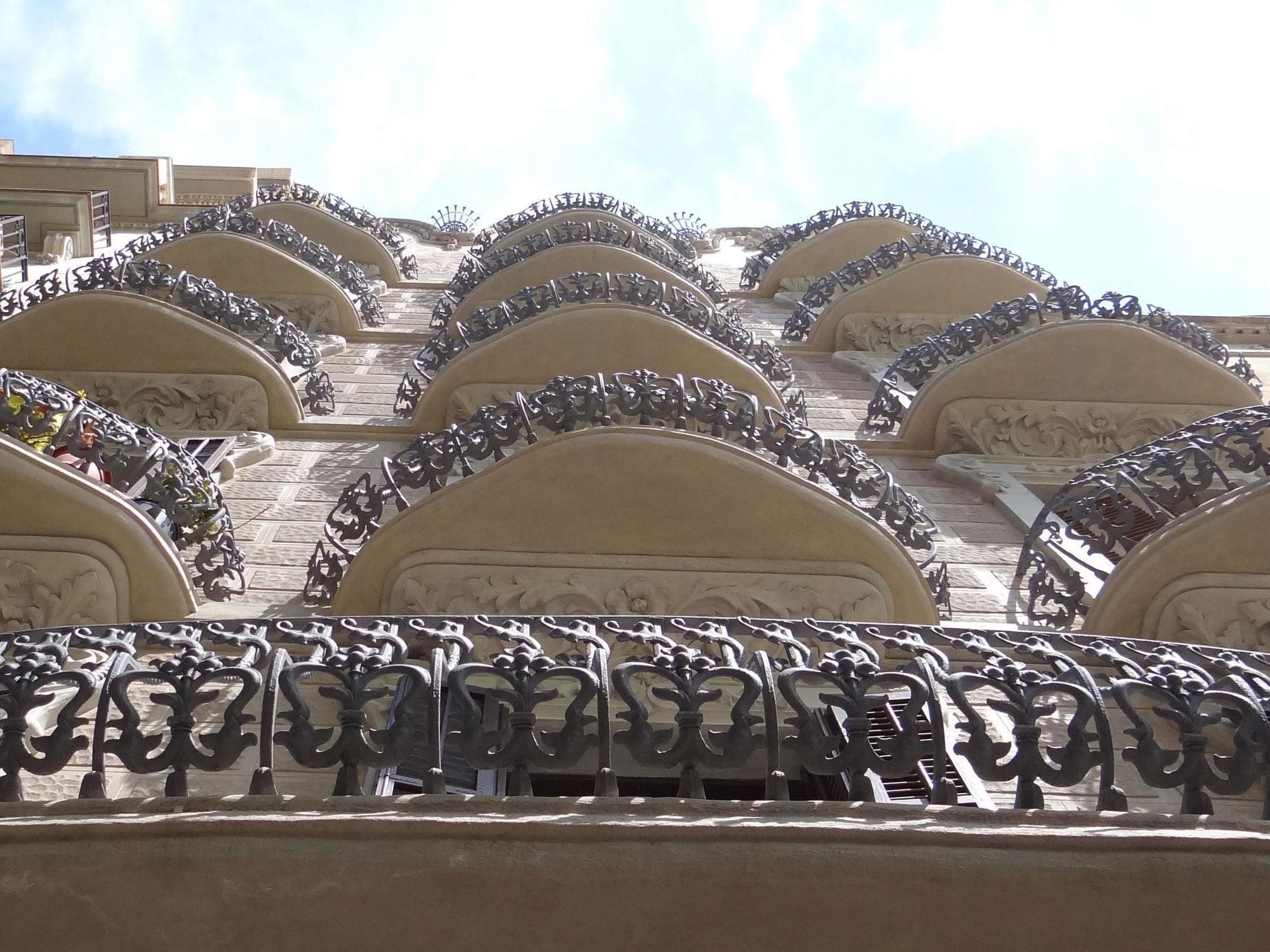 Hostal Balkonis Барселона Екстериор снимка
