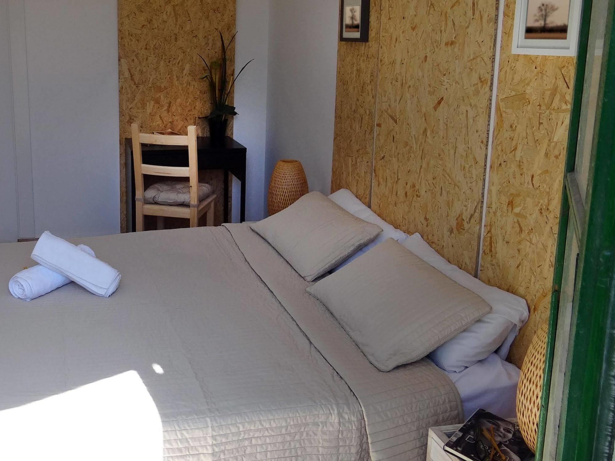 Hostal Balkonis Барселона Екстериор снимка